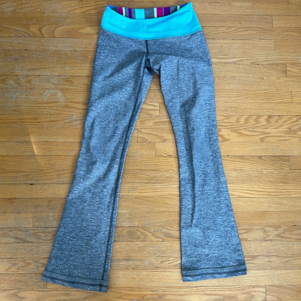 Ivivva grey reversible speckled legging